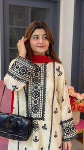 Taaj Embroidered 3pc