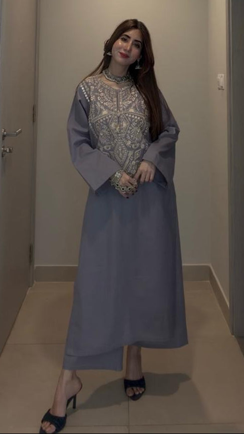 Daim Embroidered Co Ord Set