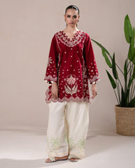 Bebo Embroidered Set