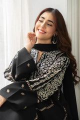 Karandi Embroidered 3pc